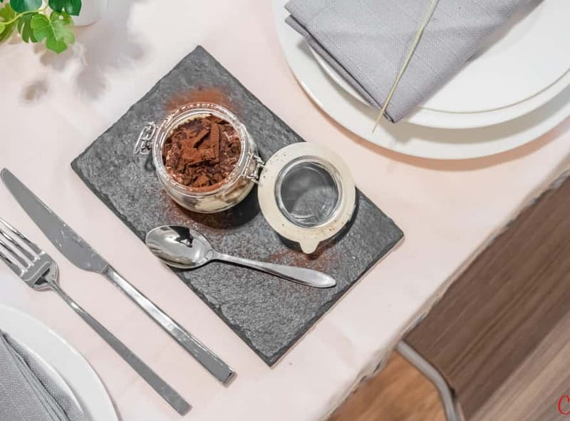 Milan: Hands-On Pasta & Dessert Cooking Class & Wine Pairing - Comparing pomodoro, amatriciana, carbonara, and cacio e pepe