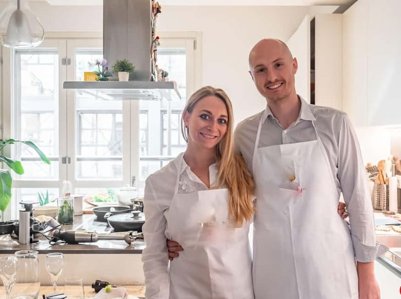 Milan: Hands-On Pasta & Dessert Cooking Class & Wine Pairing - Eating dinner in the host’s Milan kitchen