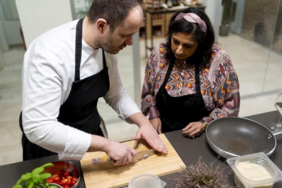 Milan: Pasta, Gnocchi and Tiramisù Cooking Class with Wine - How the timing and location affect your evening