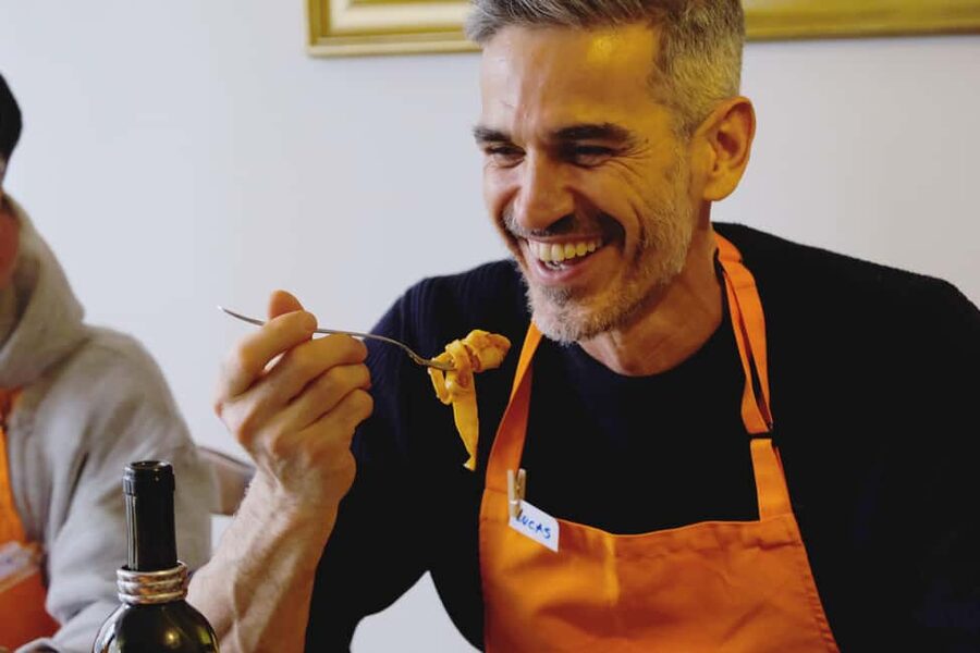 Milan: Pasta, Ravioli, and Gelato Class in a Glamorous Home - What the $88 price really covers