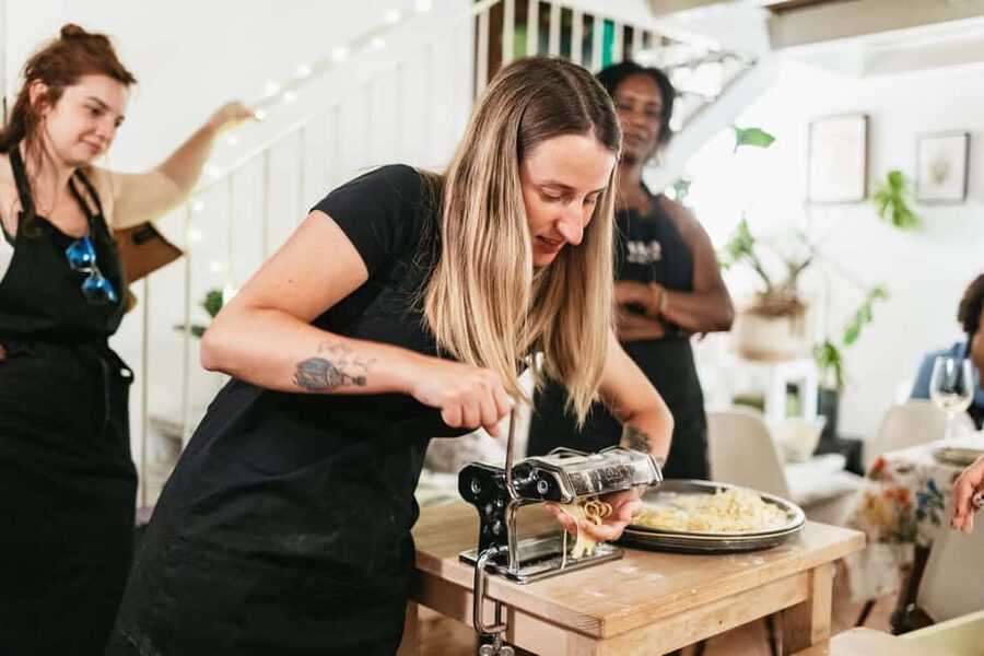 Milan: Pasta & Tiramisu Cooking Class with Premium Products - Who should book this Milan cooking class?