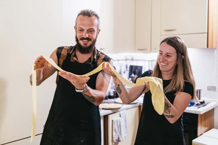 Milan: Pasta & Tiramisu Cooking Class with Premium Products - Tasting olive oil, balsamic vinegar, and artisan bread