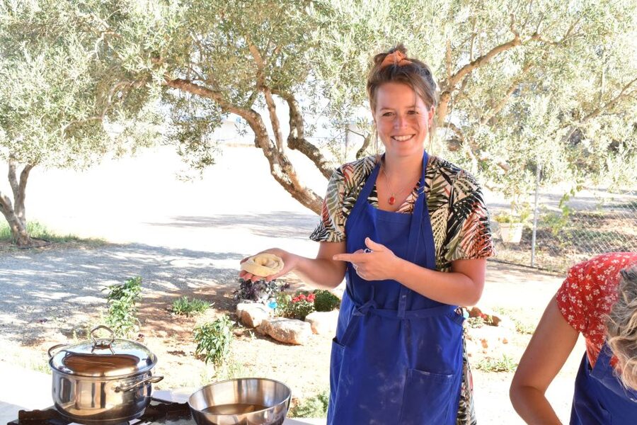 Moires: Cooking Class and Olive Oil Tasting at a Family Farm - Practical tips before you go