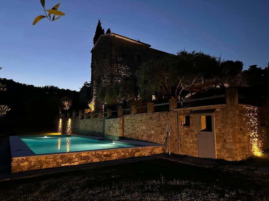 Montone: Pasta Making and Dinner at Cardaneto Castle - Making pasta the old-fashioned way