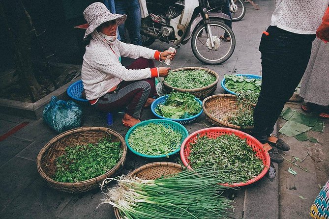 Morning Cooking Class in Thuan Tinh Island depart from Hoi An Old Town - Cooking four dishes beside the river