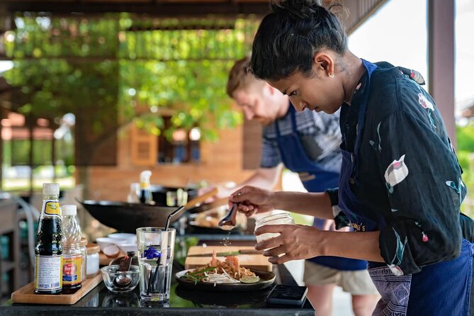 Morning Cooking Class in Traditional Pavilion with Beautiful Garden - Chiang Mai - From Tha Phae Gate to the morning market