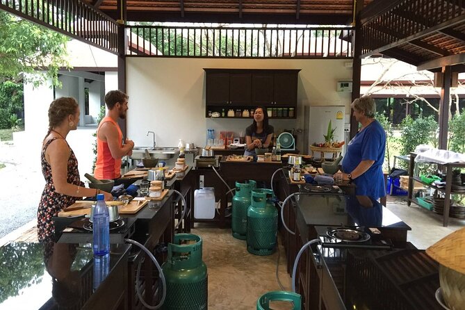 Morning Cooking Class in Traditional Pavilion with Beautiful Garden - Chiang Mai - Cancellation and planning details