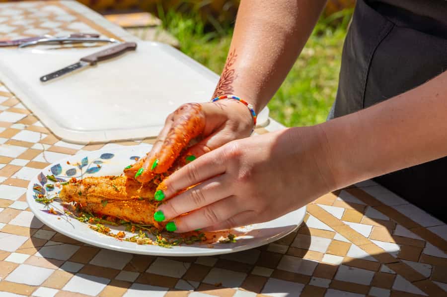 Moroccan Cooking Class: Farm-to-Table Tagine - The people make the class work
