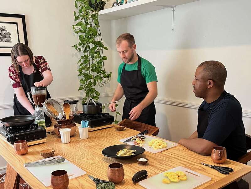 Muchos moles: Multi-variety mole cooking class and feast - Key points to know before booking