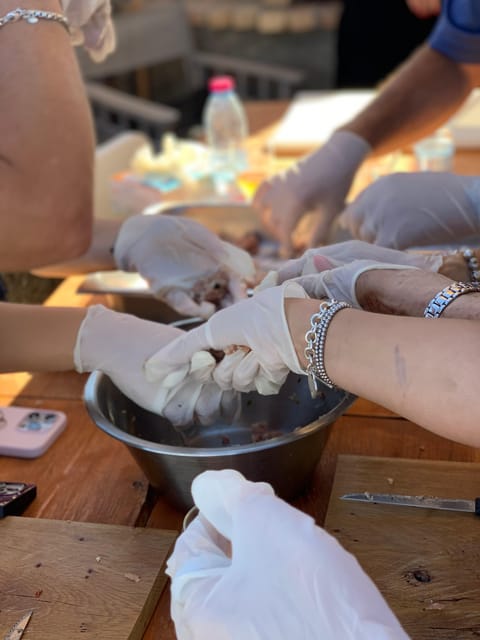 Mykonos: Traditional Cooking Class with the Locals - What the three hours feel like