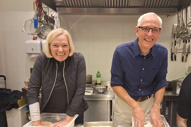 Nabiel's Vienna Cooking Class - Timing, transport, and practical details