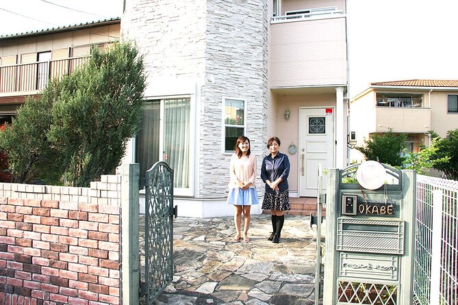 Nagoya Super Market Tour & Home Cooking Class with a Local, Akiko - Choosing ingredients with Akiko