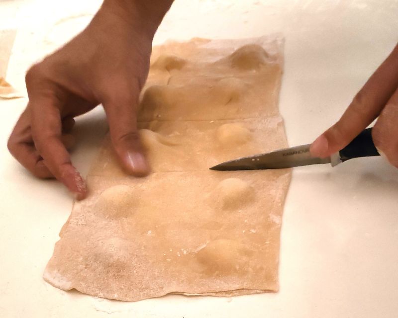 Naples: Pasta Making Class with Starter and Drink - Who should book this experience