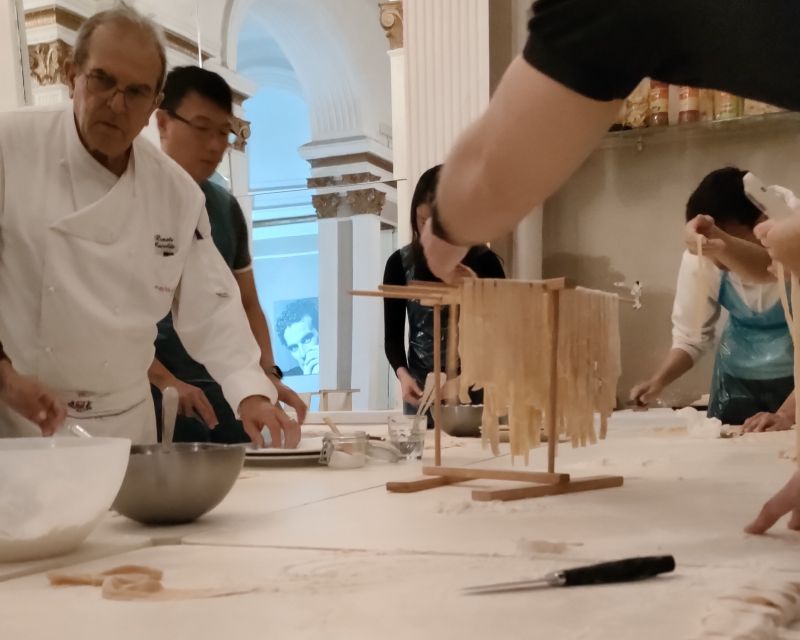 Naples: Pasta Making Class with Starter and Drink - The chefs make the difference