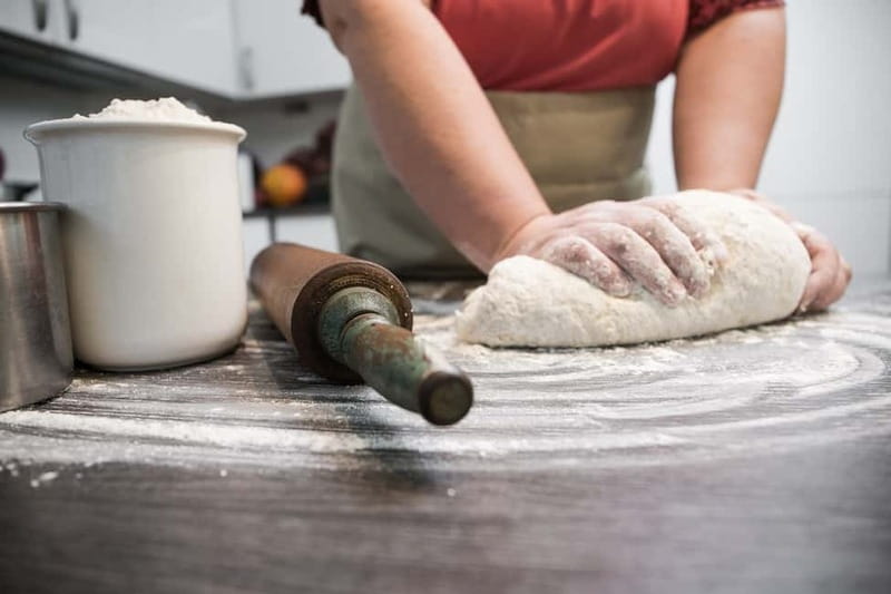 Naples: Premium Pizza-Making Class at a Pizzeria - The sweet finish is made from pizza dough