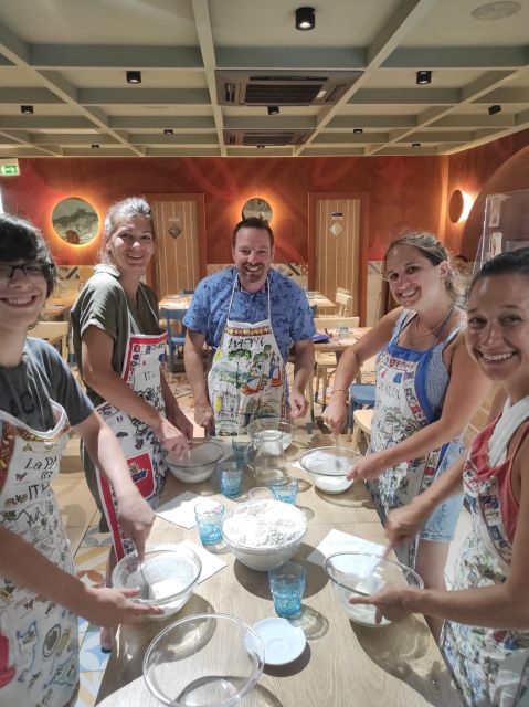 Naples: Small Group Pizza Making with Drink Included - My advice on booking this pizza class