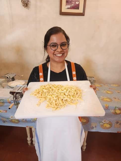 Naples: Traditional Italian Food Cooking Class at Restaurant - Booking and timing advice