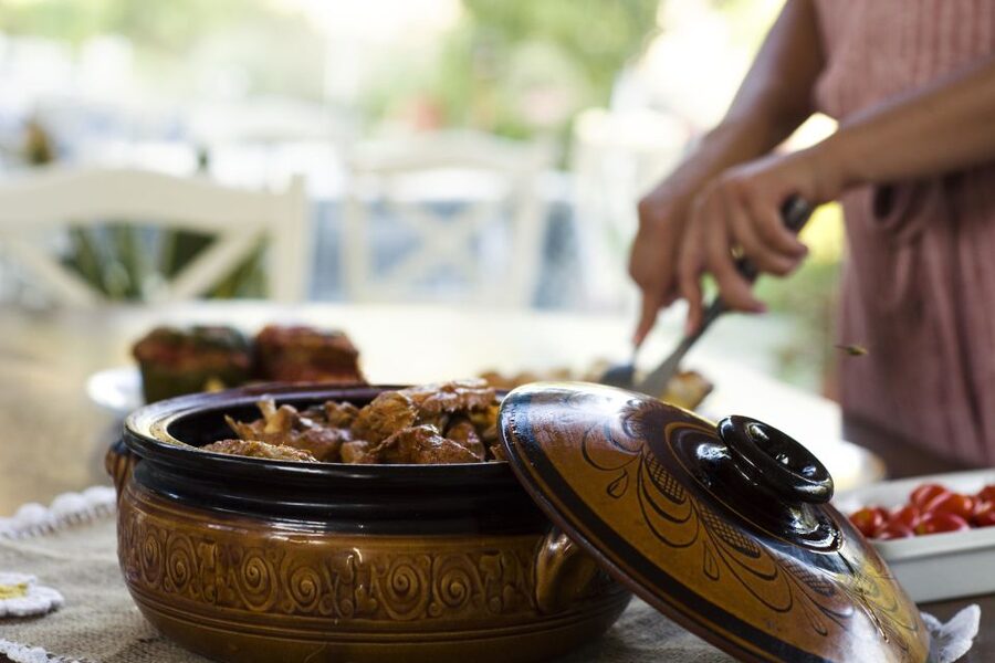 Naxos: Half-Day Cooking Class at Basiliko Family Tavern - The meal, wine, music, and Greek dancing