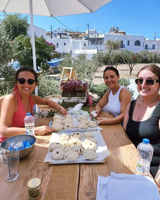Naxos Town: Olive Oil Tasting & Baking in the Heart of Town - Key points at a glance