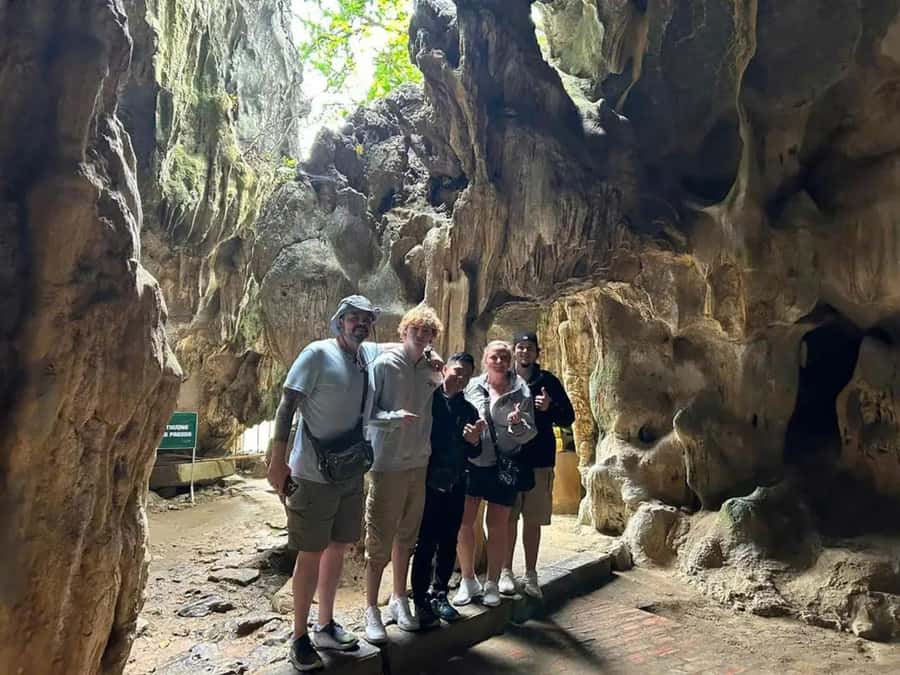 Ninh Binh Jeep Adventure: Temples, Lotus, Fishing & Cooking - Climbing through Bich Dong Pagoda
