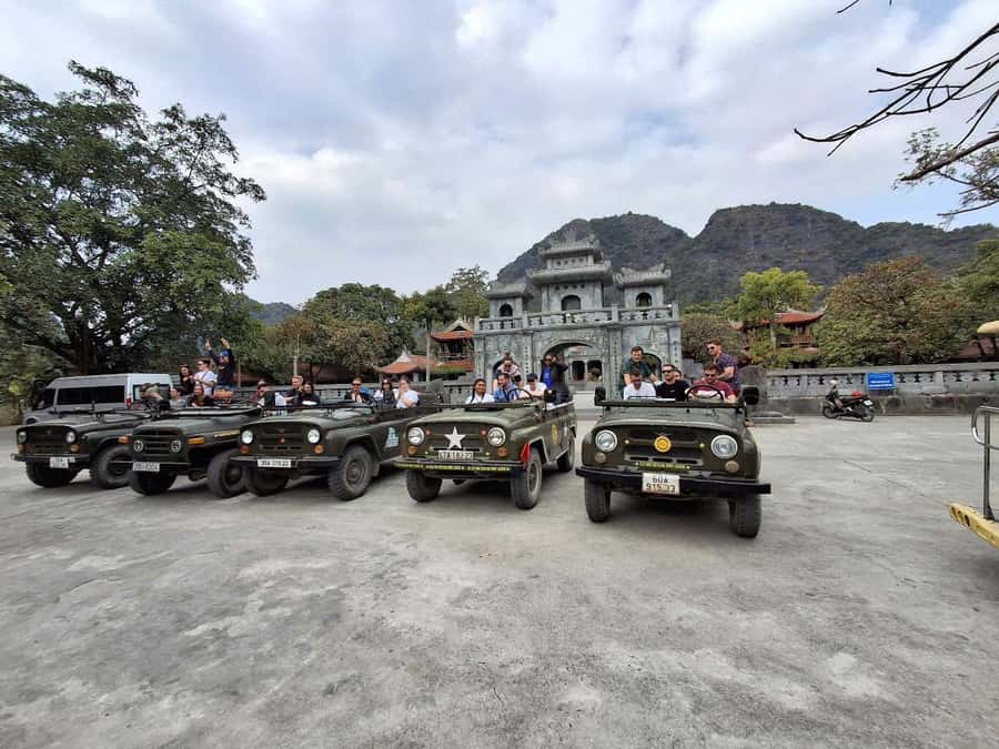 Ninh Binh Jeep Adventure: Temples, Lotus, Fishing & Cooking - Coi Khe village and a slower afternoon