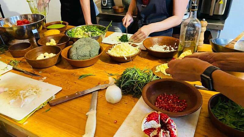 Oaxaca: Oaxacan Mole Workshop with a Traditional Cook - Key points to know before booking