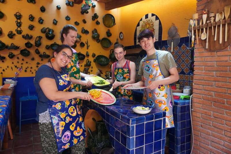 Oaxaca: Traditional Oaxacan Cooking Class with Market Visit - Cooking with local methods