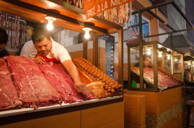 Oaxaca: Traditional Oaxacan Cooking Class with Market Visit