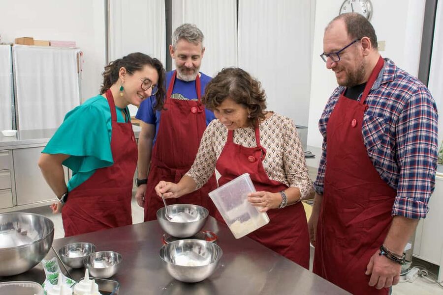 only in ITALIAN - International aperitif + cooking class in Italian - Punti da sapere prima di prenotare
