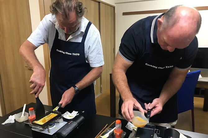 Osaka Cooking Class: Okonomiyaki &Japanese cuisines experience - Meeting Yayo near Noda Station