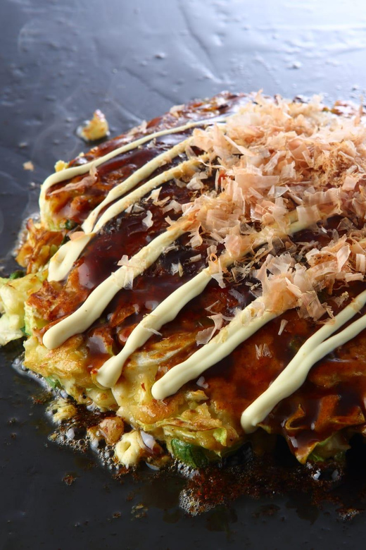 Osaka: Cooking Class & Sake Tasting with Local Market Visit - Shopping for a local lunch