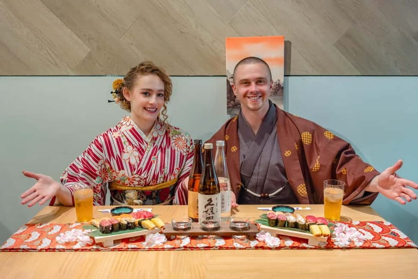 Osaka Dotonbori: Sushi Making Experience - Step one: seasoning the shari