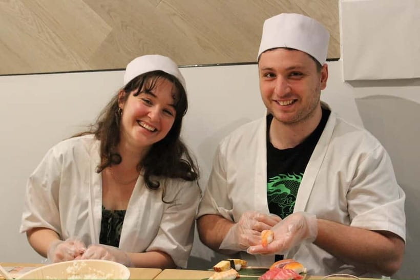 Osaka Dotonbori: Vegan/Vegetarian Sushi Making Experience - Key points at a glance