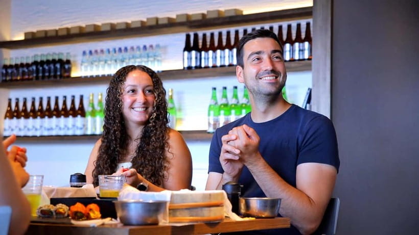 Osaka: Roll and Authentic Sushi Making Class in Dotonbori - Who should book this class?