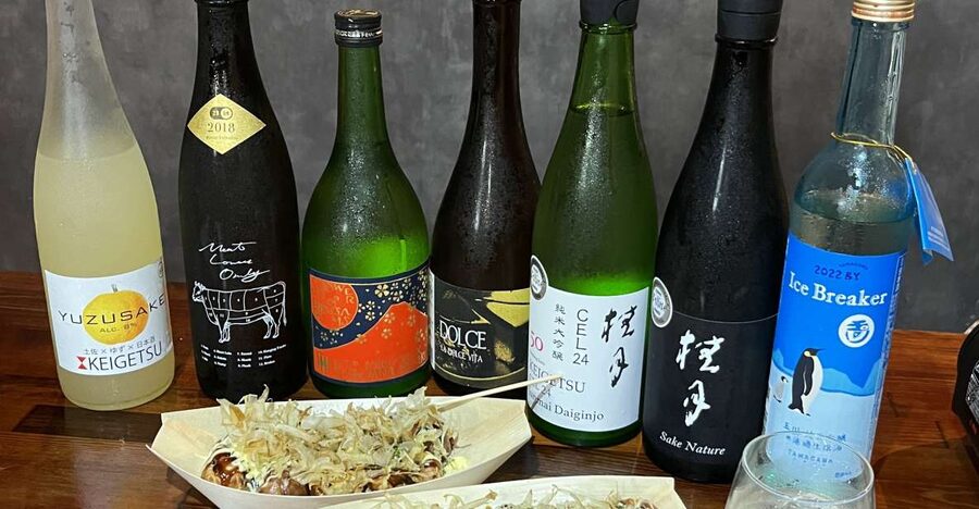 Osaka Sake Tasting with Takoyaki Cooking - Takoyaki first, Osaka style