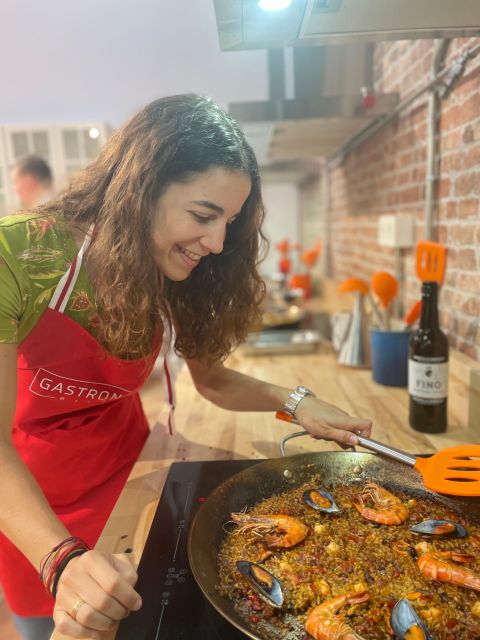 Paella and Burnt Basque Cheesecake - What the 3.5-hour cooking session is really like