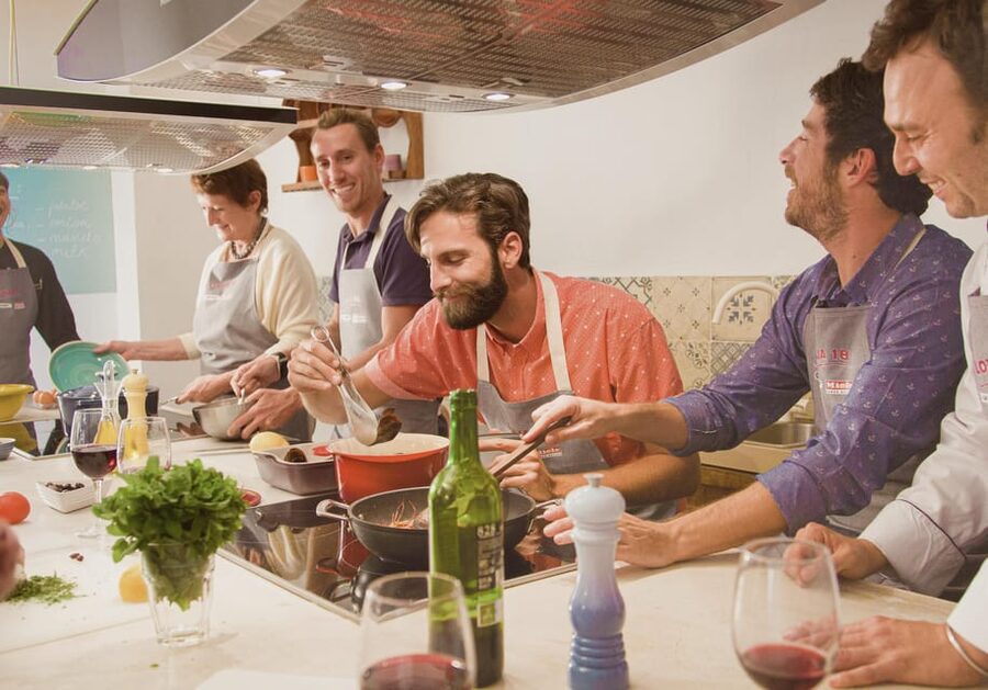 Palma de Mallorca: Spanish Cooking Experience - Practical details that can affect your day