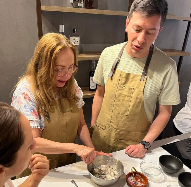Palma: Mediterranean Cooking Class with Drinks - The food, from tortilla to paella