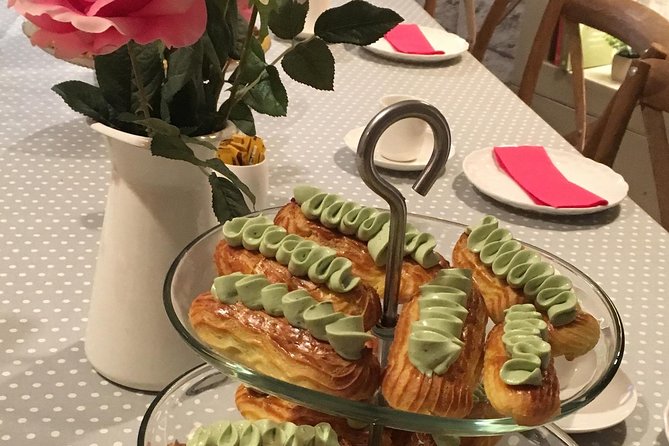 Paris Cooking Class: Chocolate Éclairs and Cream Puffs - Mixing choux pastry and learning the small details