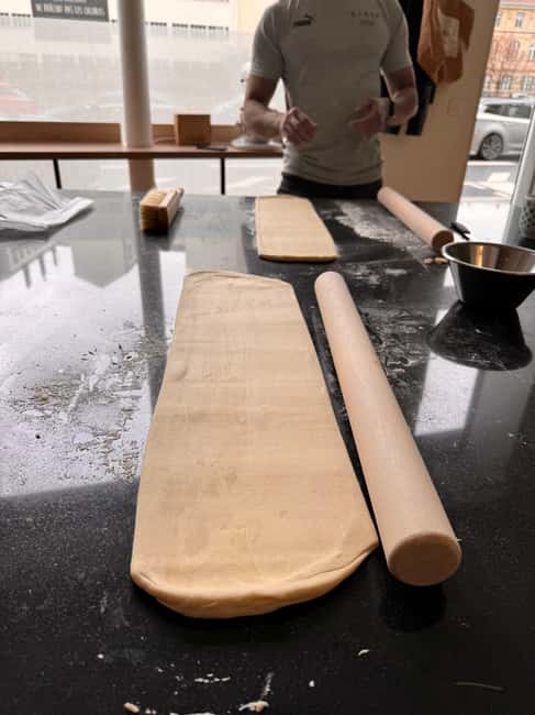 Paris: Croissant Baking Class with a Chef - Should you book it?