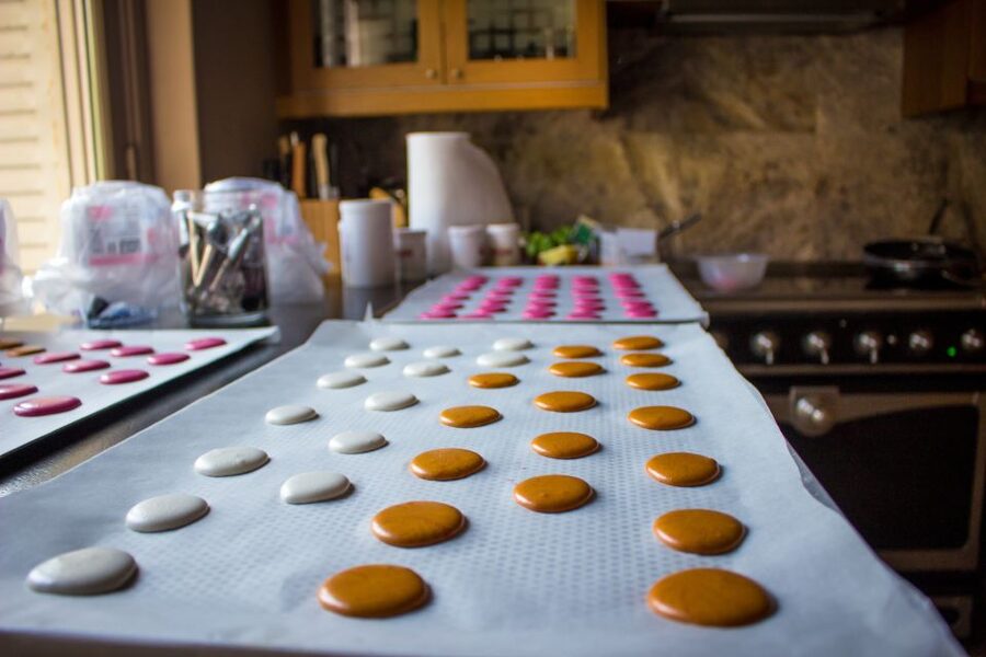 Paris: French Macarons Baking Class with a Parisian Chef - A class where children can take part