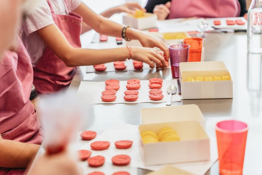 Paris: Macarons Cooking Class with Pâtisserie Chef Noémie - Key points to know before booking