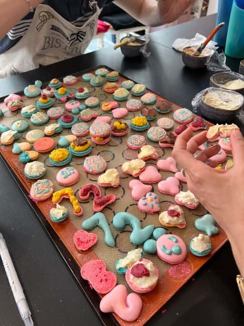 Paris: Montmartre Macaron Baking Workshop - Key points at a glance