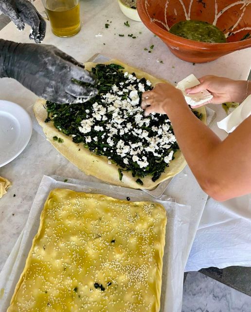 Paros: Greek Cooking Class with Full Meal - Who should book this experience