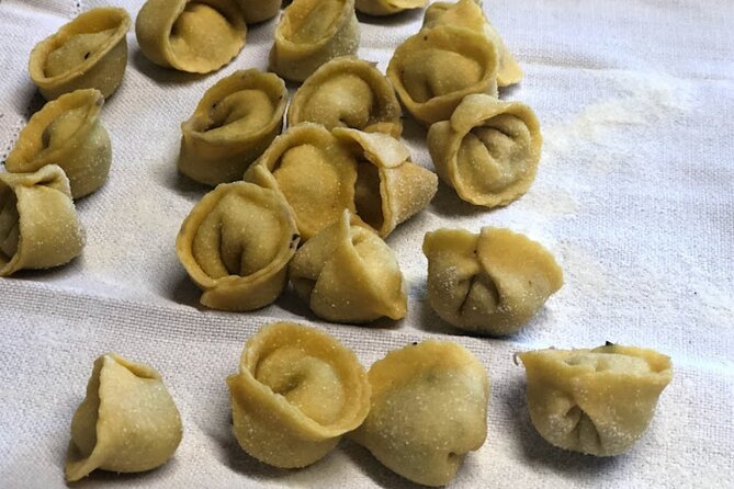 Pasta and Pizza cooking class in Cortona - How the price measures up