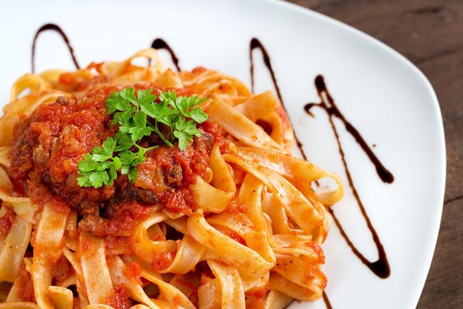 Pasta and Tiramisu Cooking Class in Rome, Piazza Navona - Who will enjoy this class most?