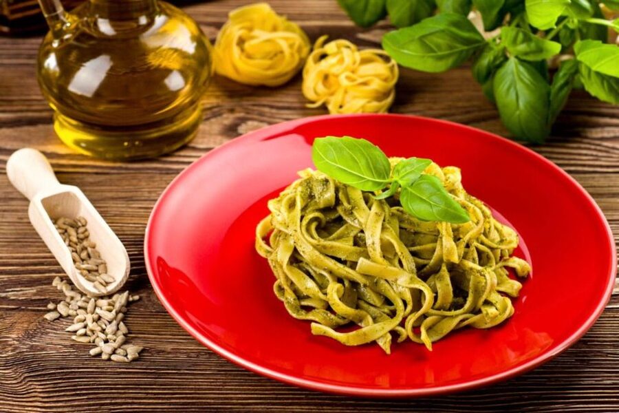 Pasta Cooking Class with Pesto Sauce Making in Rome Center - What you actually do with the dough and pesto