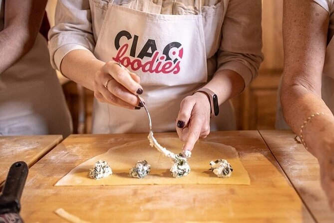 Pasta & Tiramisu Cooking Class + Italian Market Tour in Florence - What the four-and-a-half hours feel like