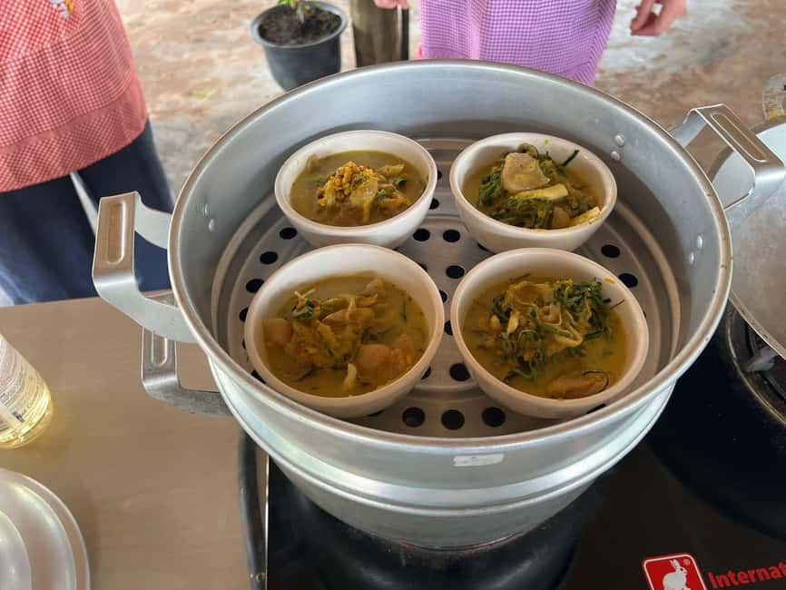 Phnom Penh: Walking Tour, Food Tour & Sunset Cruise - Cambodian snacks beyond the main sights