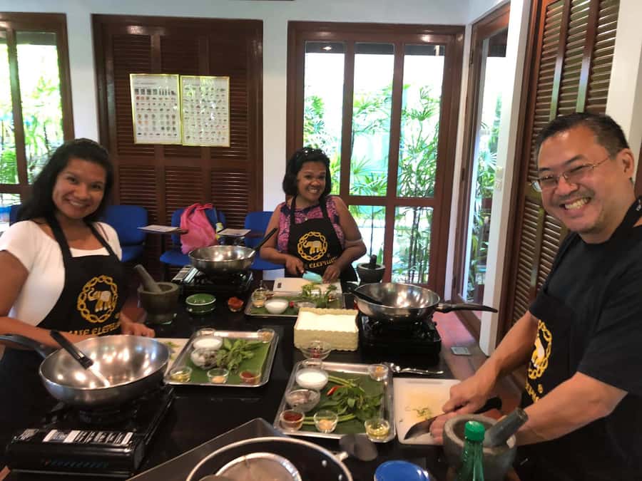 Phuket - Blue Elephant Thai Cooking Class with Market Tour - Choose your day by the menu